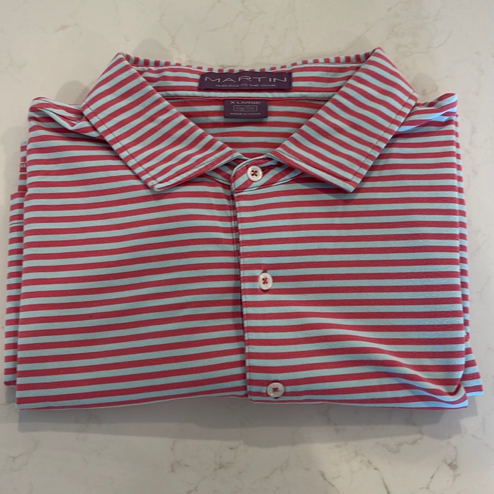 Martin Short Sleeve Golf Shirt. XL. Pale Blue & Coral.